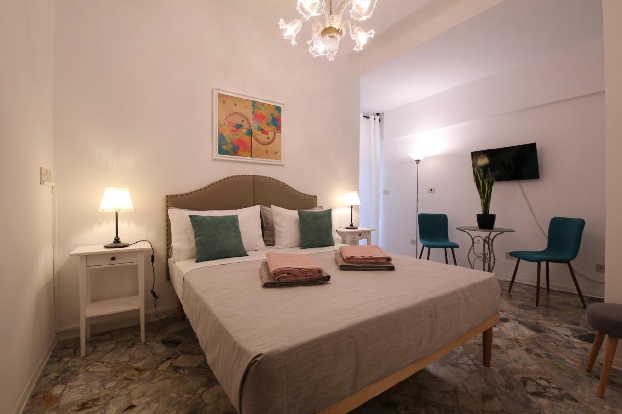 Cavour & Savoia Hotell Bari Exteriör bild