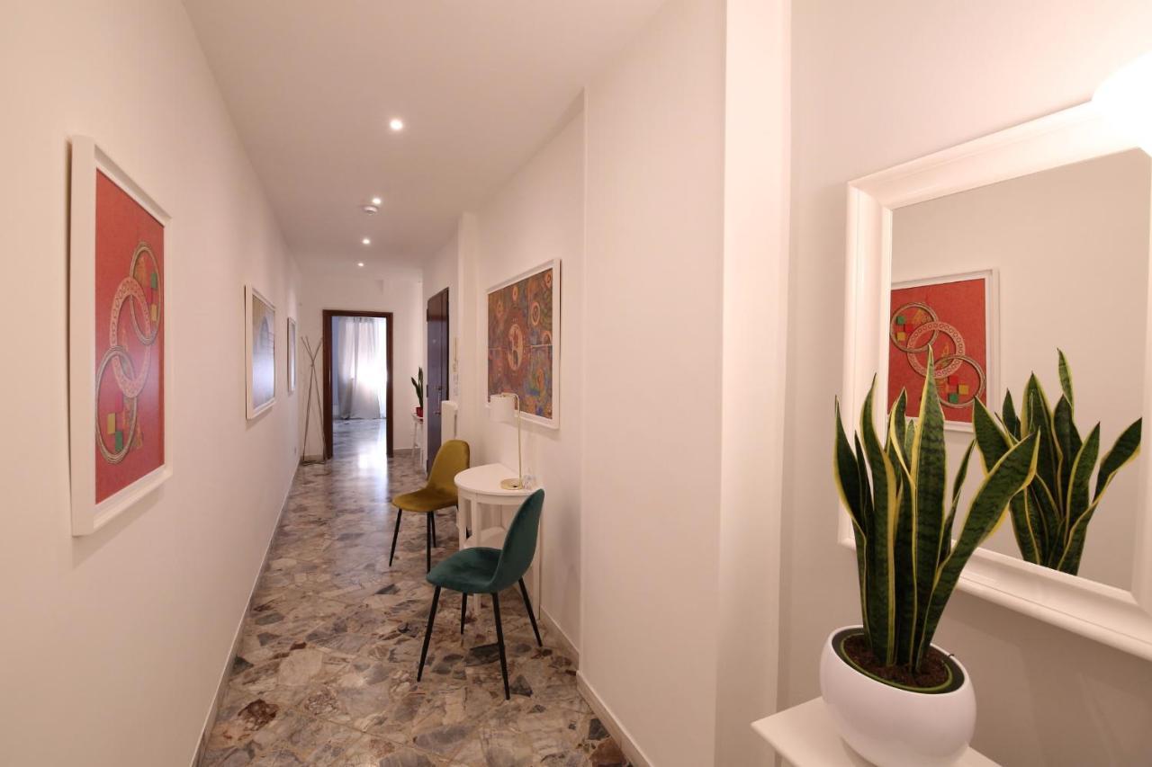Cavour & Savoia Hotell Bari Exteriör bild