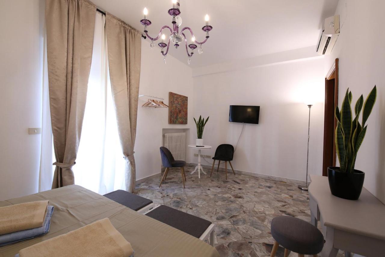 Cavour & Savoia Hotell Bari Exteriör bild